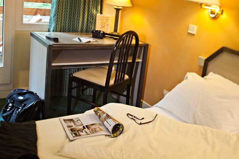 Hotel Athena Brides-les-Bains Exteriör bild